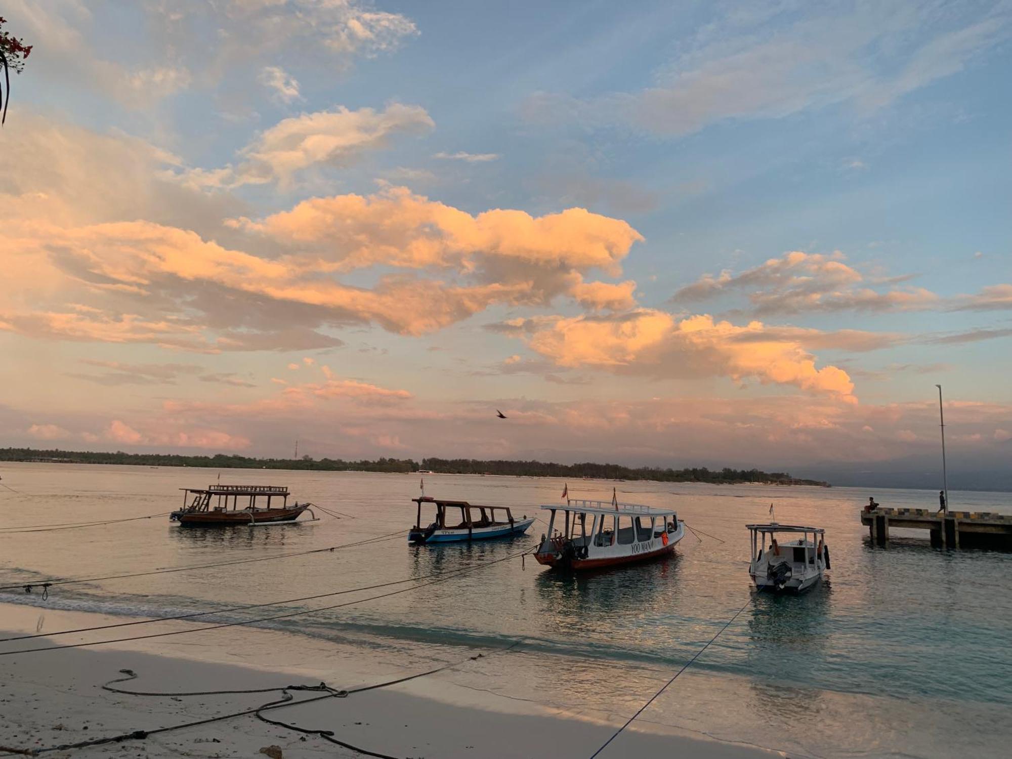 Diversia Diving Club & Bungalows Gili Trawangan Luaran gambar