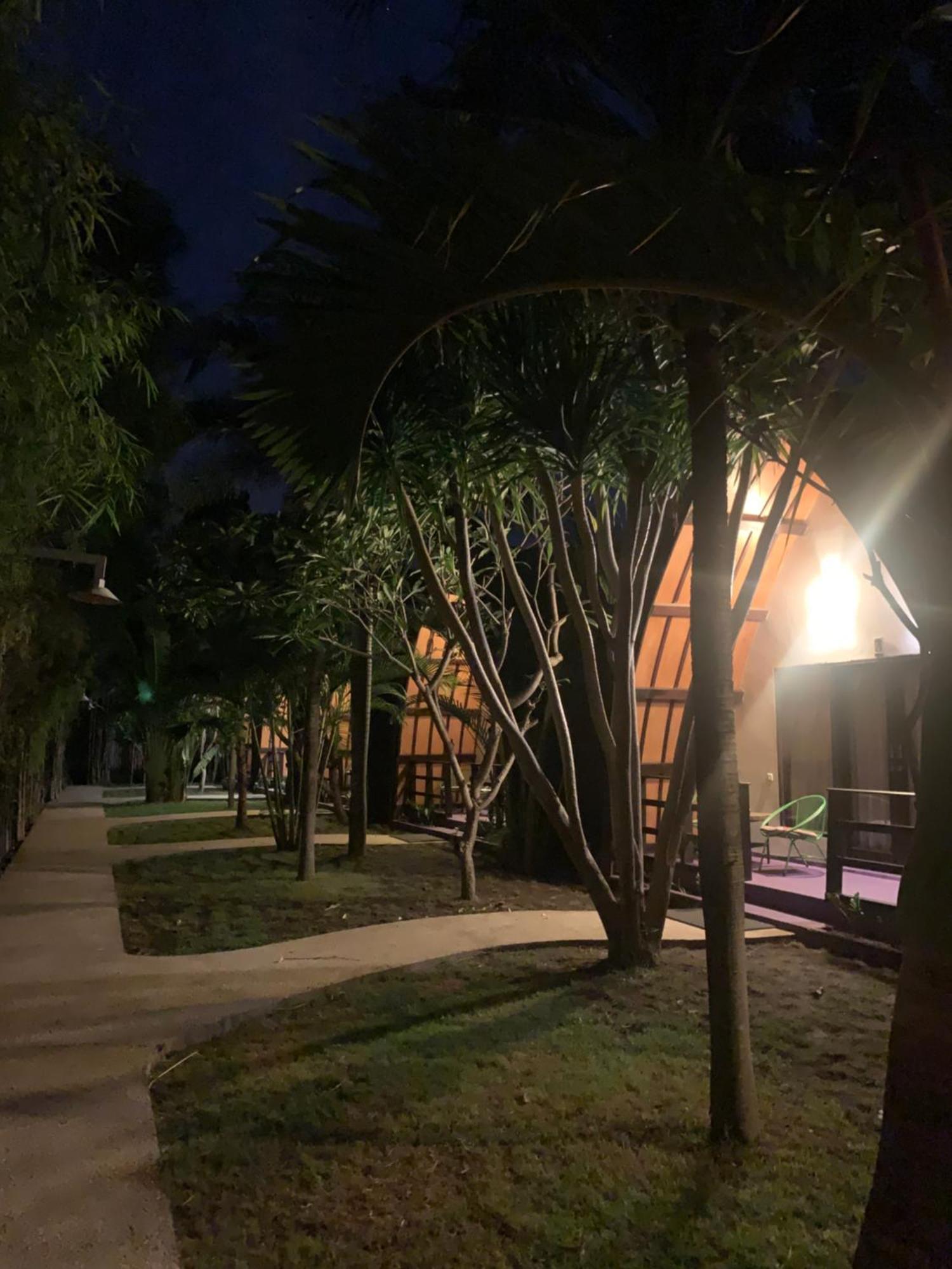 Diversia Diving Club & Bungalows Gili Trawangan Luaran gambar